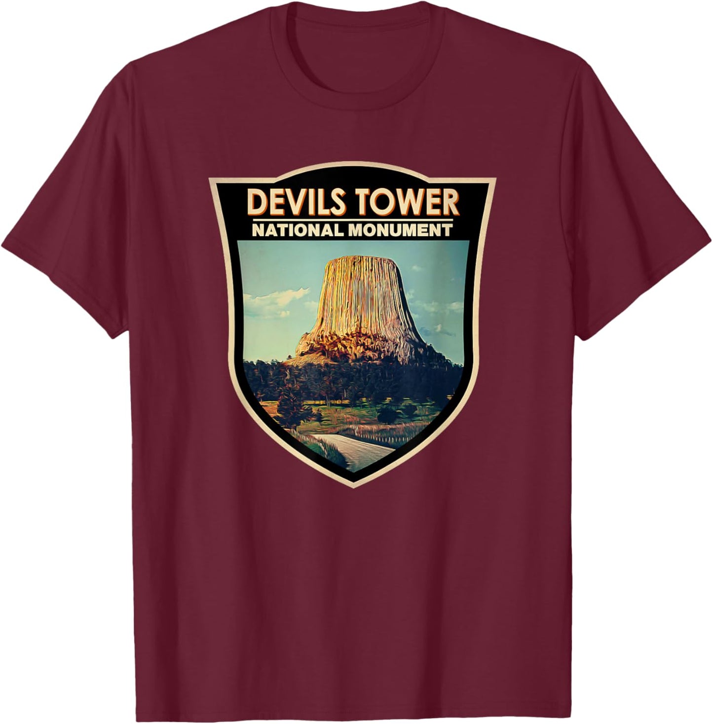 Devils Tower National Monument Wyoming Watercolor Badge T-Shirt - T-Shirt | Maroon