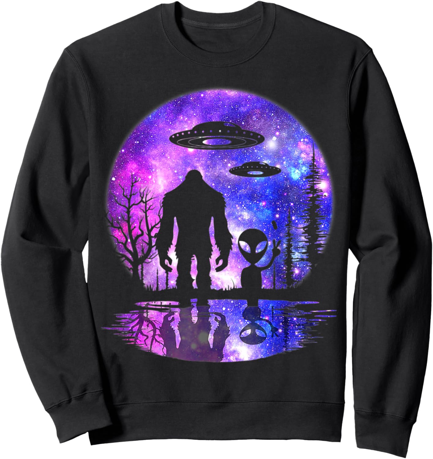 Alien And Bigfoot Full Moon Sasquatch UFO Sweatshirt - Sweatshirt | Black