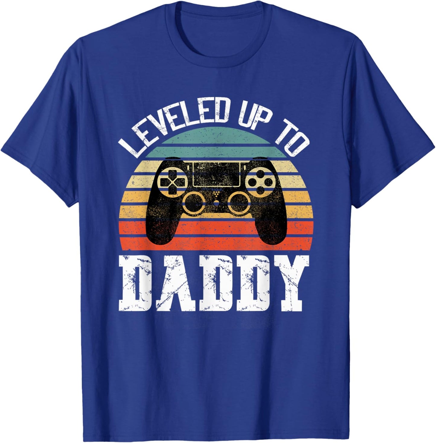 New Dad Fathers day Leveled up to Daddy T-Shirt - T-Shirt | Royal