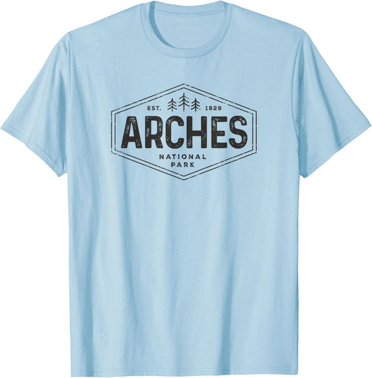 Arches National Park Utah Hiking Women Men Hexagon Badge T-Shirt - T-Shirt | Light Blue
