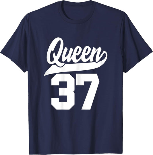 37th Birthday Girls Queen Cute Woman 37 years old vintage T-Shirt - T-Shirt | Navy