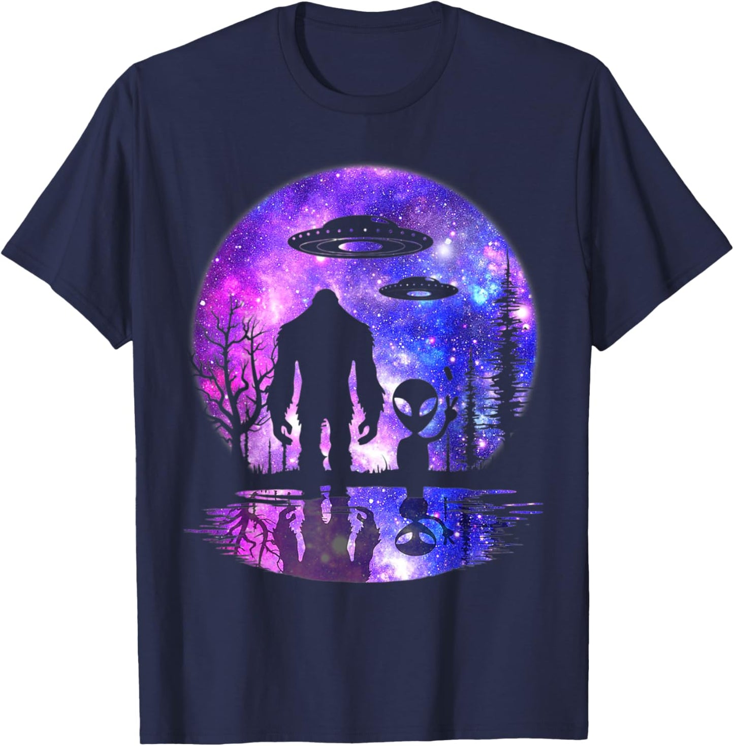 Alien And Bigfoot Full Moon Sasquatch UFO T-Shirt - T-Shirt | Navy