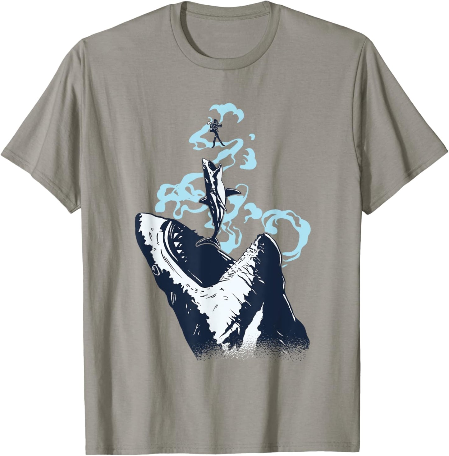 Diver, White Great Shark, Shark Diving T-Shirt - T-Shirt | Sand