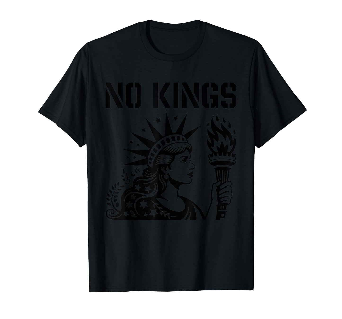 No Kings Retro Patriotic Woman Liberty Art 4th of July T-Shirt